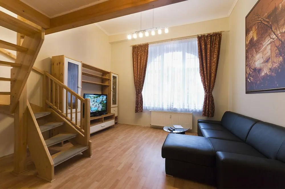 Apartment Karla Capka Street KLV República Checa